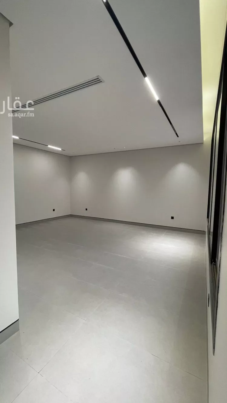 فيلا للبيع في شارع الدهناء, حي المهدية, مدينة الرياض, منطقة الرياض صورة 5