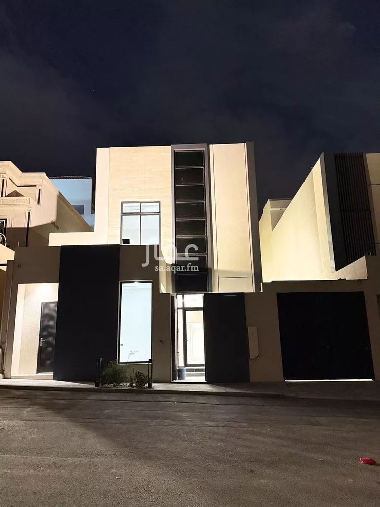 Villa for Sale in Riyadh Al Mahdiyah