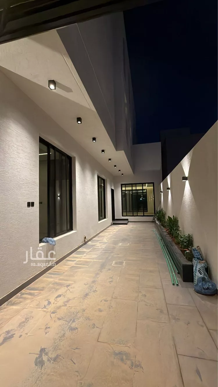 فيلا للبيع في شارع الدهناء, حي المهدية, مدينة الرياض, منطقة الرياض صورة 2