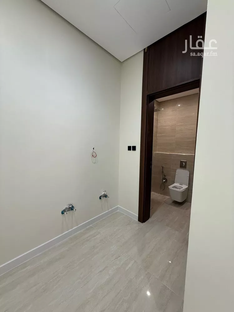 فيلا للبيع في شارع السيل, حي المهدية, مدينة الرياض, منطقة الرياض صورة 4