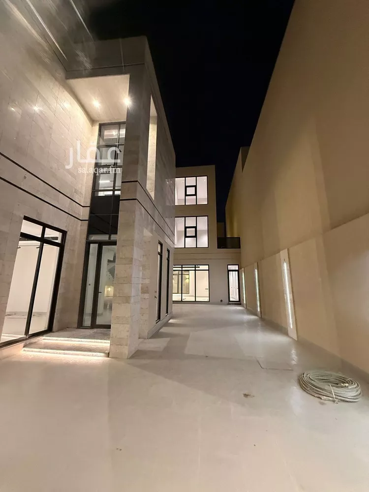 Villa for Sale in Riyadh Al Mahdiyah صورة 4