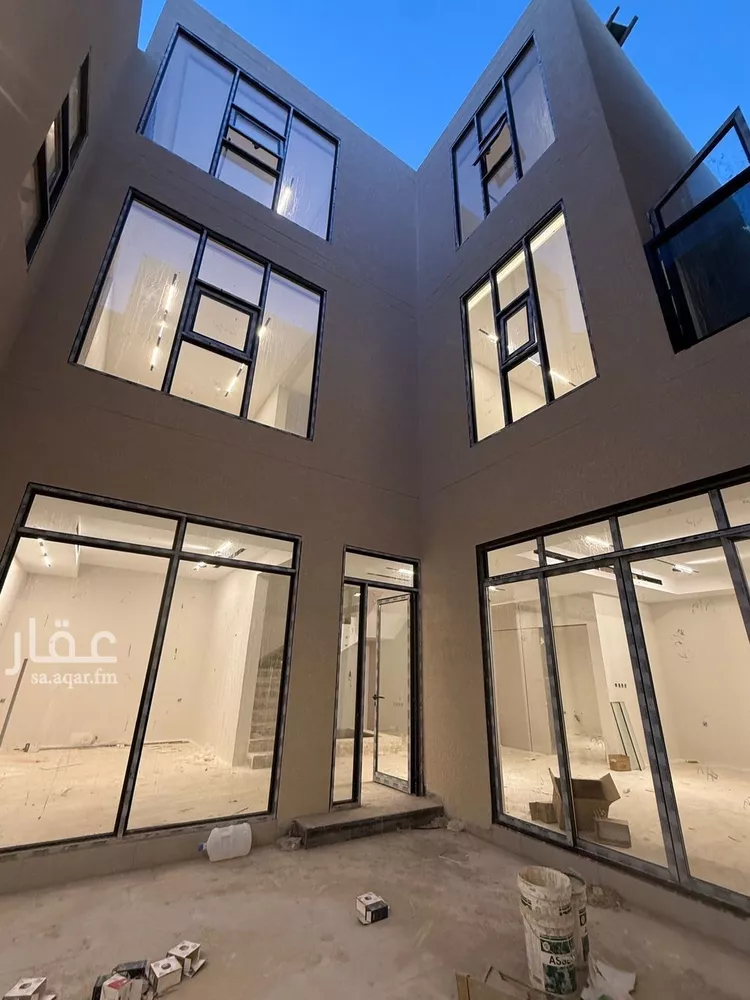 Villa for Sale in Riyadh Al Mahdiyah صورة 4