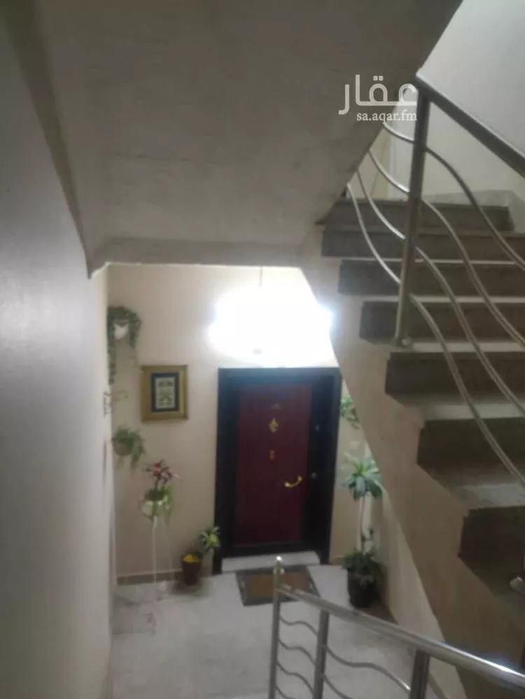 عمارة للبيع في شارع مالك بن اهيب رضى الله عنه, حي العزيزية, مدينة المدينة المنورة, منطقة المدينة المنورة صورة 3