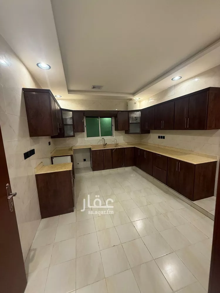 فيلا للإيجار في شارع رقم 549, حي النرجس, مدينة الرياض, منطقة الرياض صورة 5