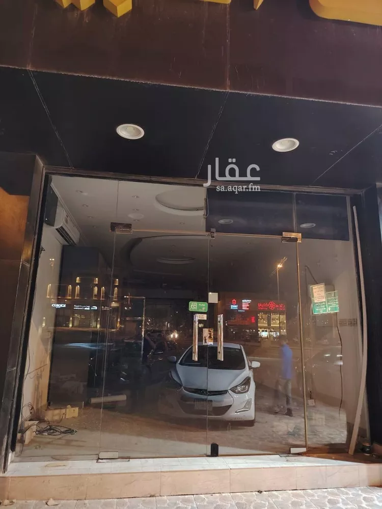 محل للإيجار في شارع عثمان بن عفان , حي النرجس, مدينة الرياض, منطقة الرياض
