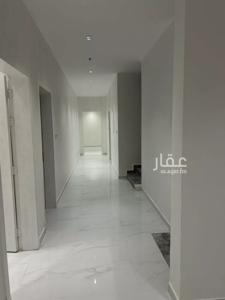 فيلا للبيع في شارع إبرهيم بن أحمد البرهان, حي المهدية, مدينة الرياض, منطقة الرياض 12