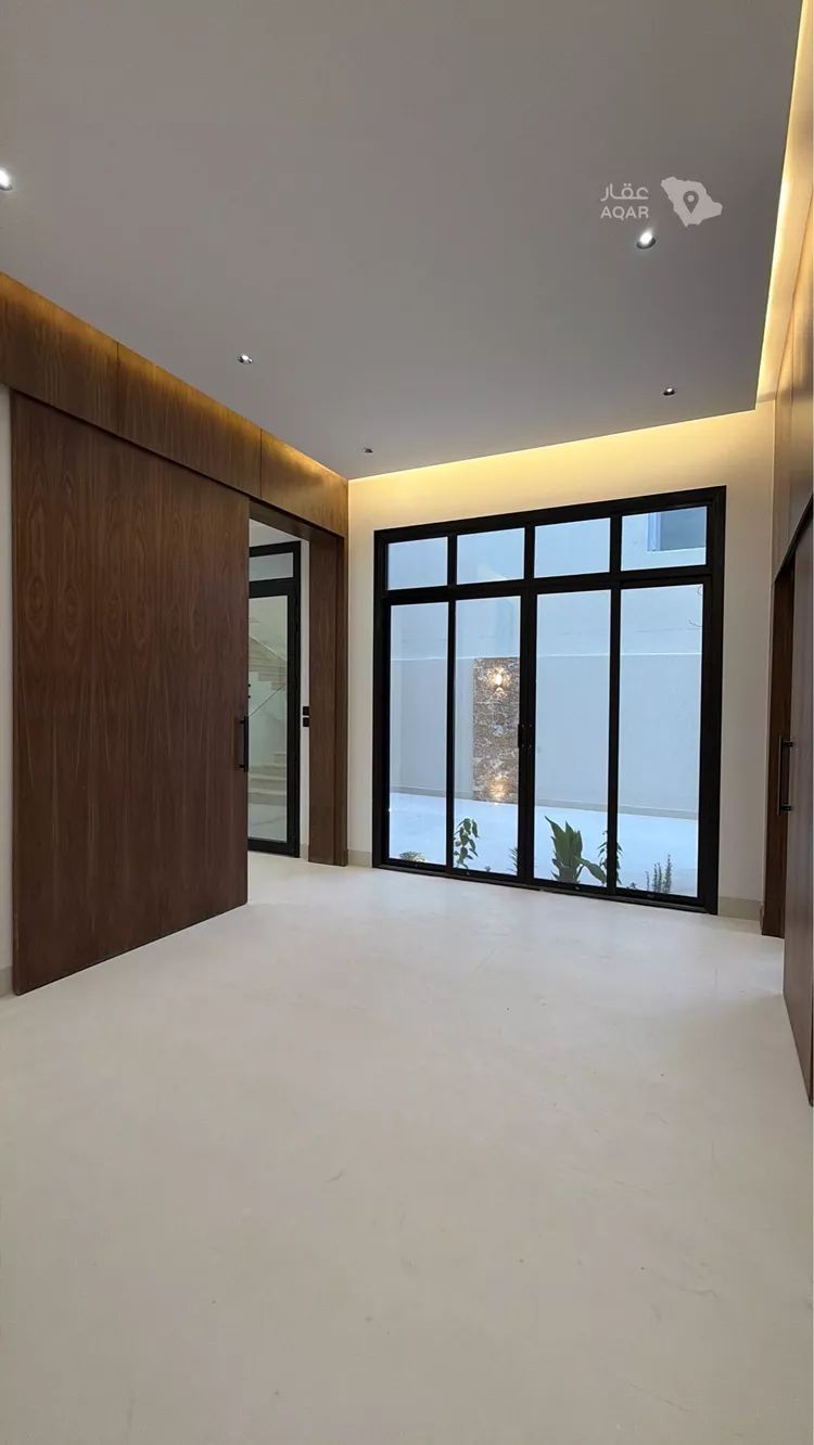 Villa for Sale in Riyadh Al Mahdiyah 7