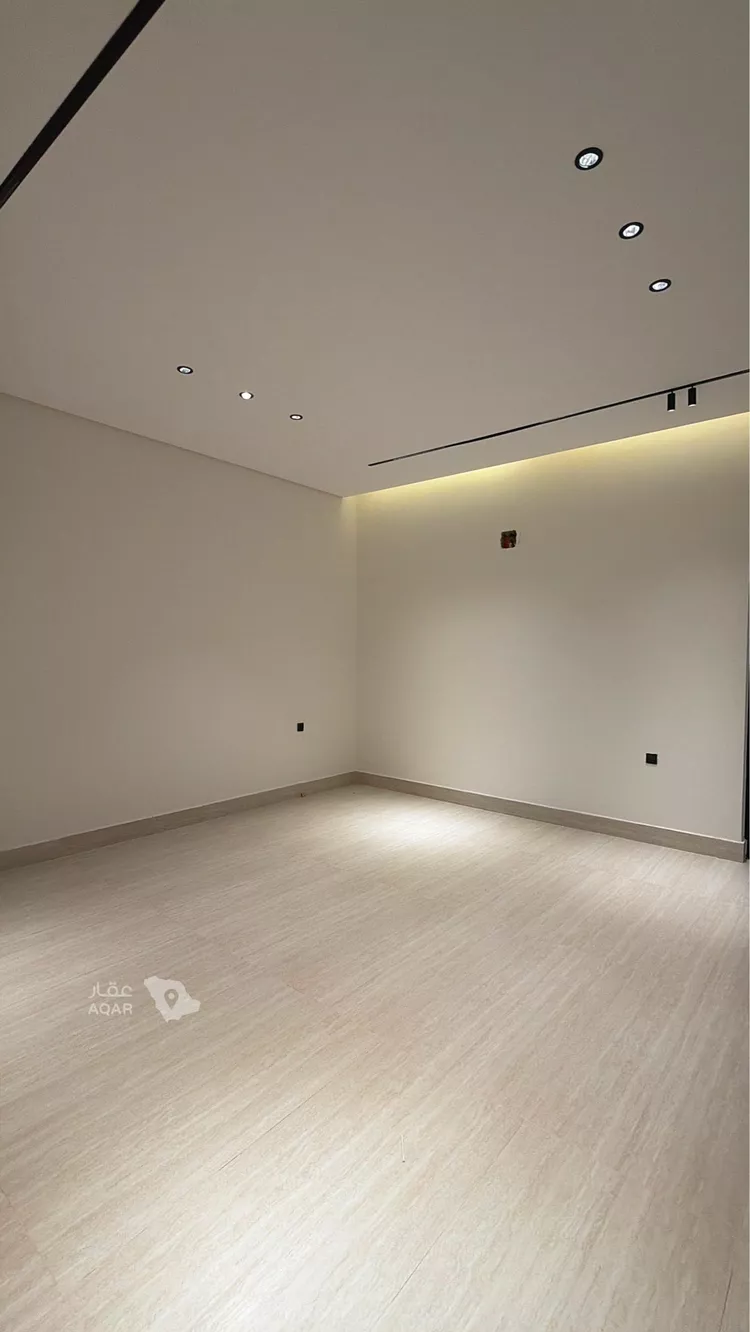 Villa for Sale in Riyadh Al Mahdiyah 13