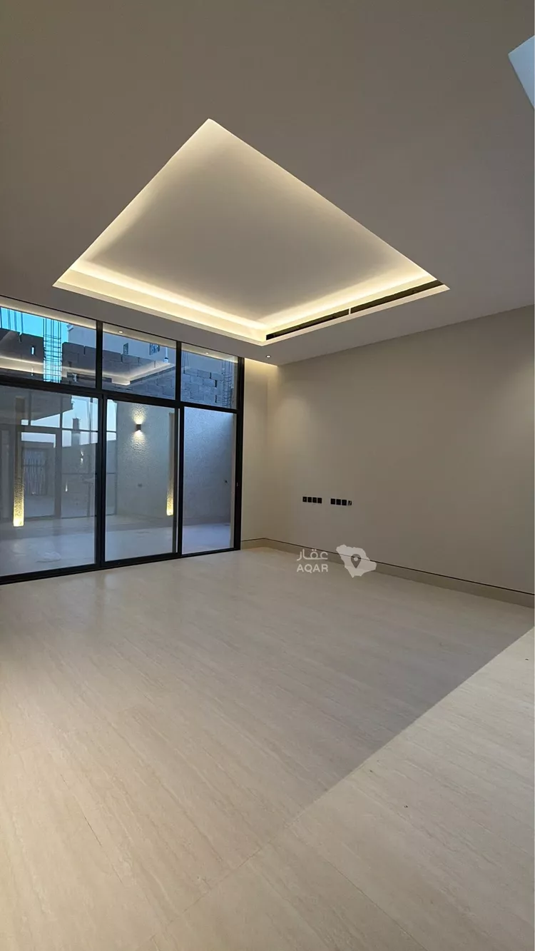 Villa for Sale in Riyadh Al Mahdiyah 4