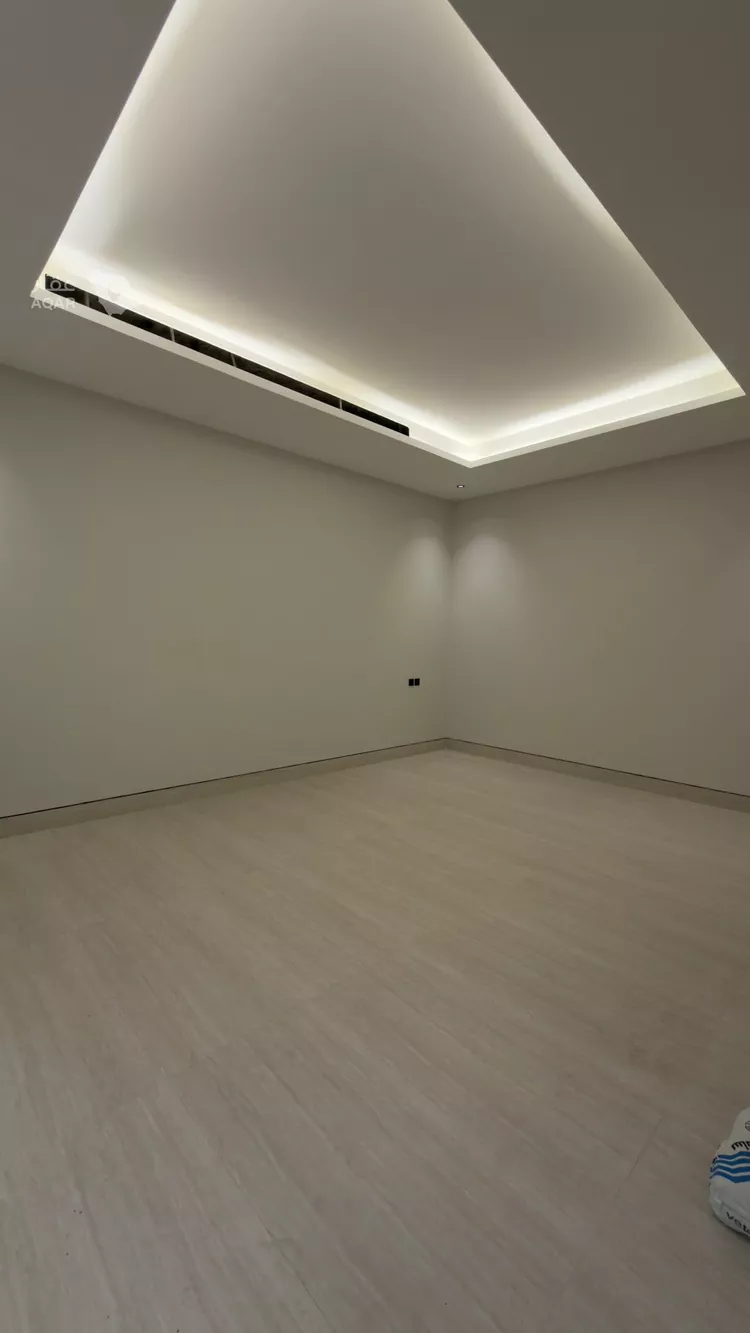 Villa for Sale in Riyadh Al Mahdiyah 11