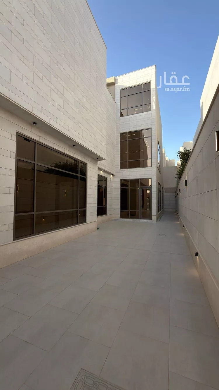 Villa for Sale in Riyadh Al Mahdiyah صورة 2