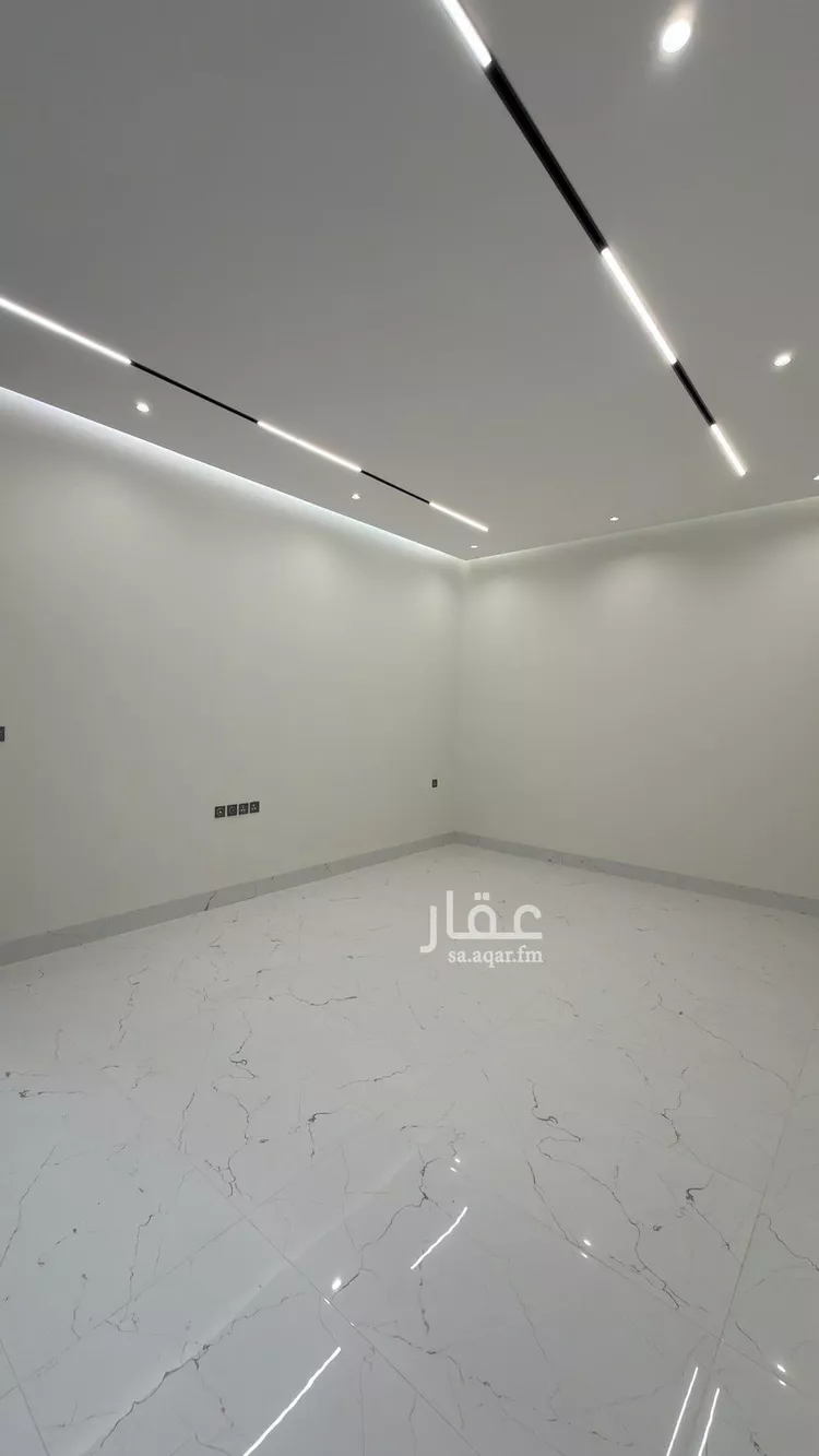 Villa for Sale in Riyadh Al Mahdiyah صورة 3