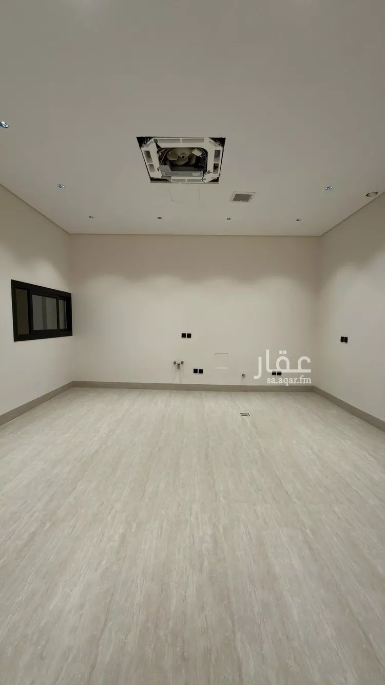 فيلا للبيع في شارع أحمد بن الرملي, حي المهدية, مدينة الرياض, منطقة الرياض 9