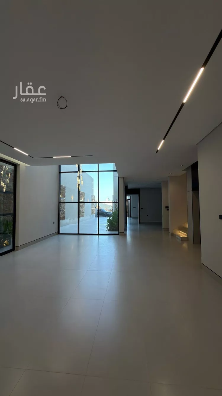 فيلا للبيع في شارع 405 المهدية, حي المهدية, مدينة الرياض, منطقة الرياض 12