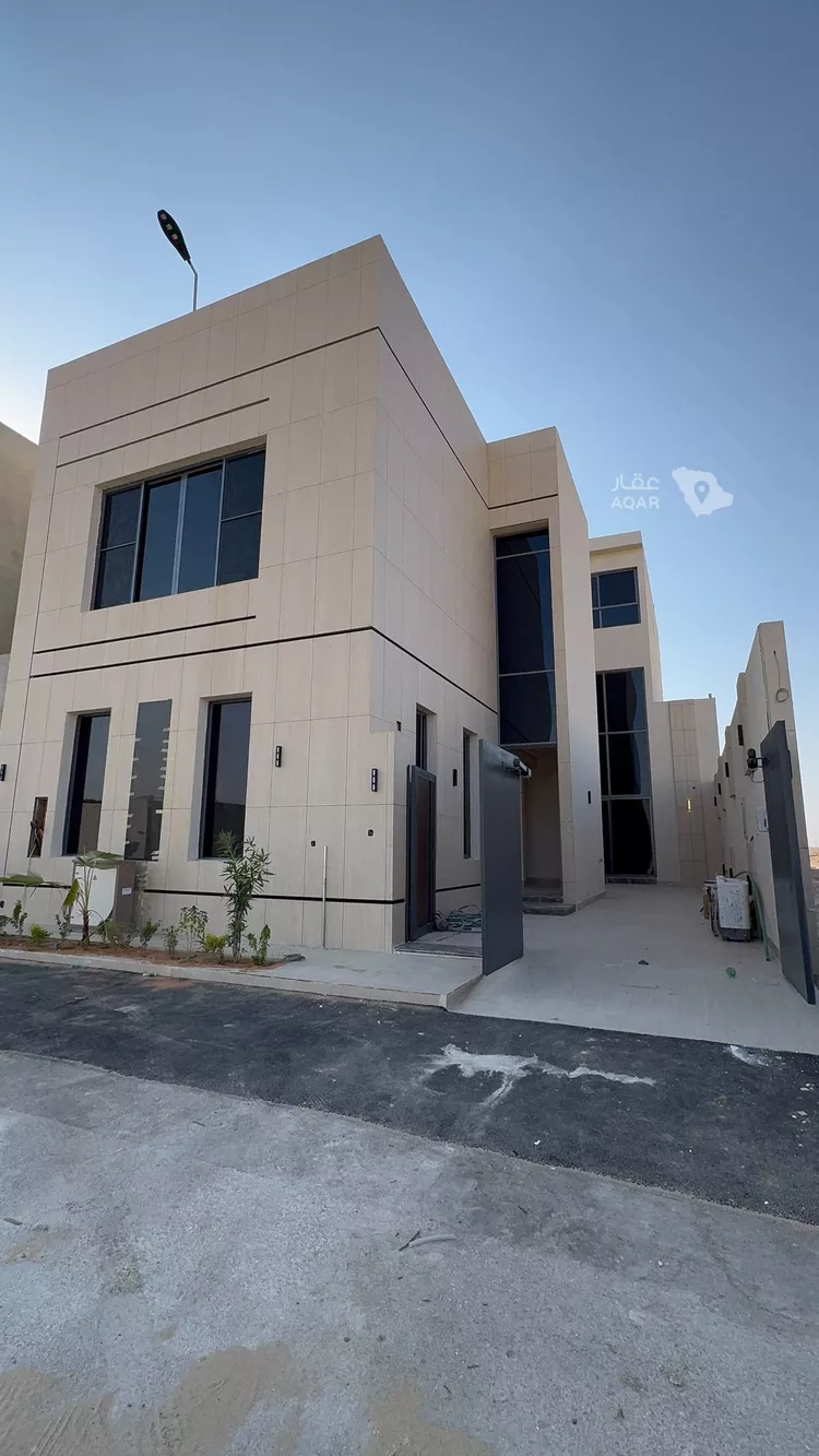 فيلا للبيع في شارع 405 المهدية, حي المهدية, مدينة الرياض, منطقة الرياض