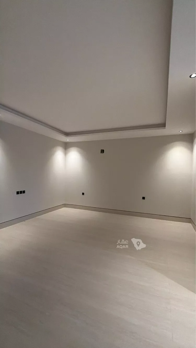 Villa for Sale in Riyadh Al Mahdiyah 14