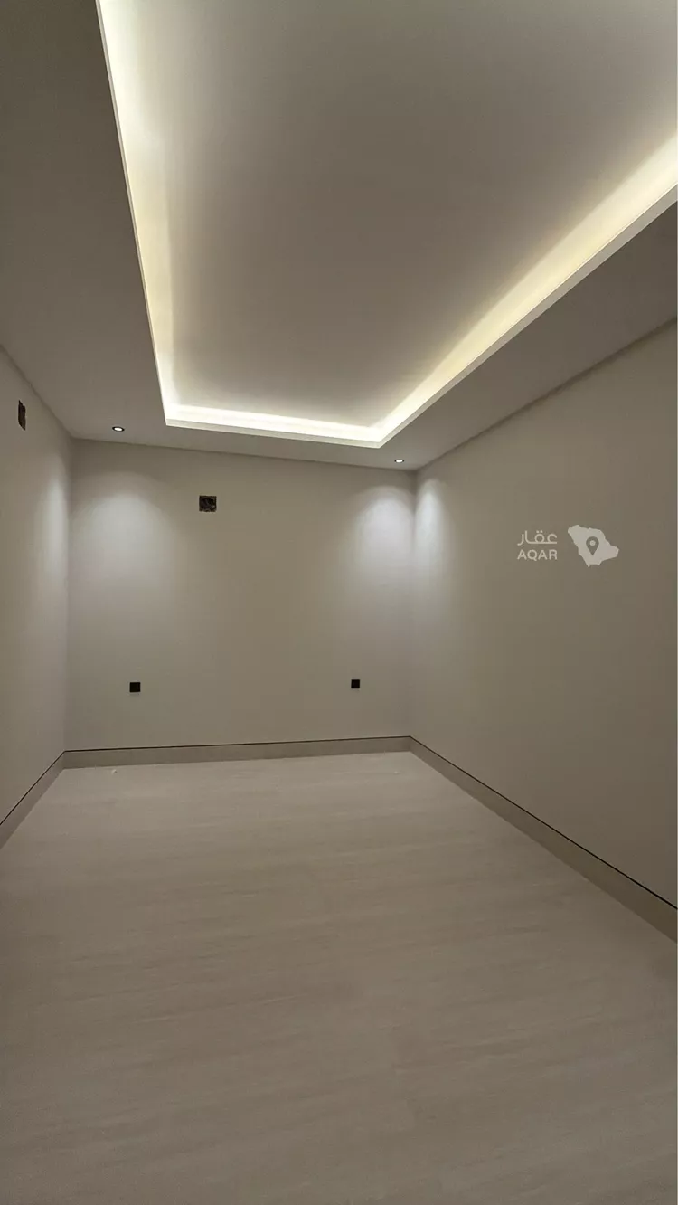 Villa for Sale in Riyadh Al Mahdiyah 13