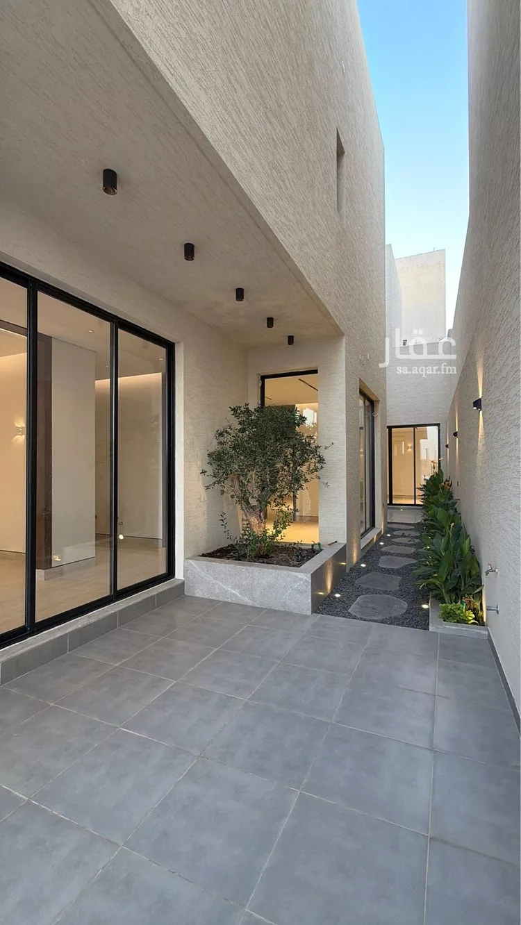 Villa for Sale in Riyadh Al Mahdiyah صورة 2