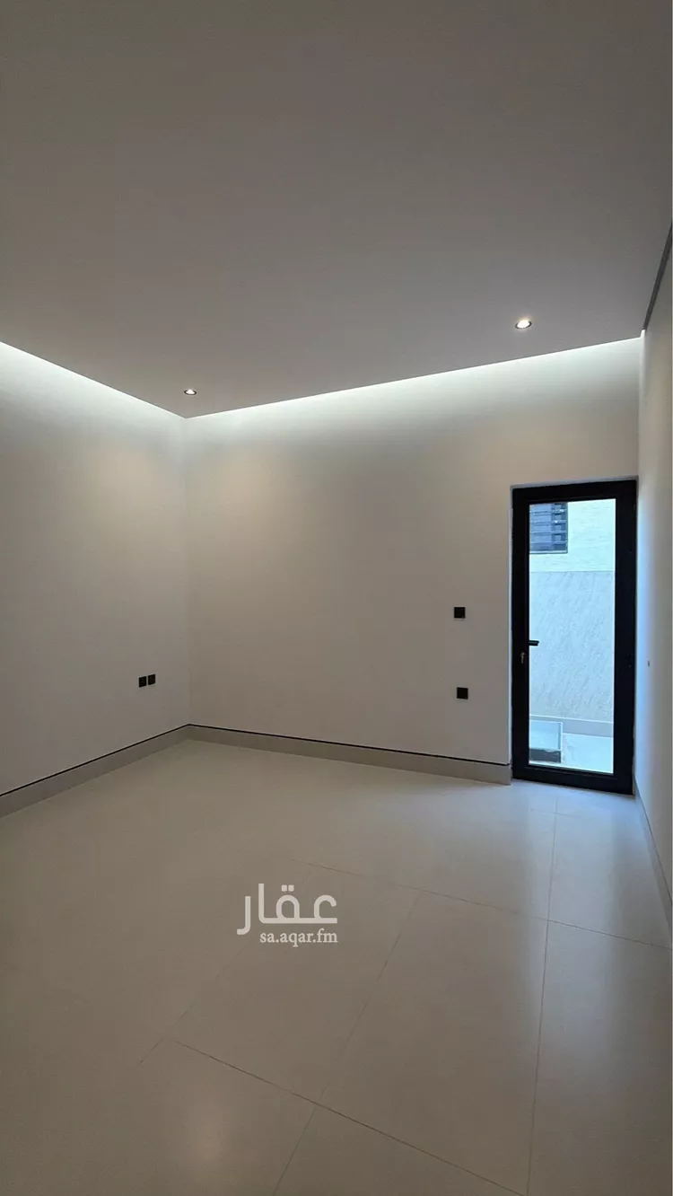 فيلا للبيع في شارع 405 المهدية, حي المهدية, مدينة الرياض, منطقة الرياض 11