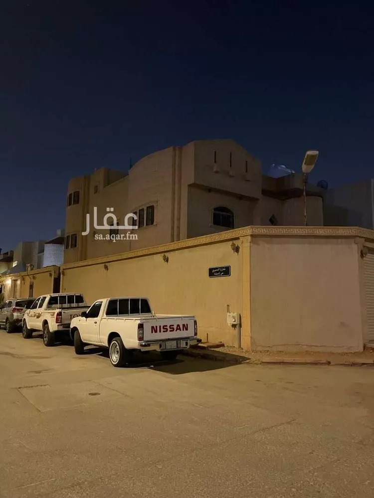 فيلا للبيع في شارع الخزرج, حي إشبيلية, مدينة الرياض, منطقة الرياض