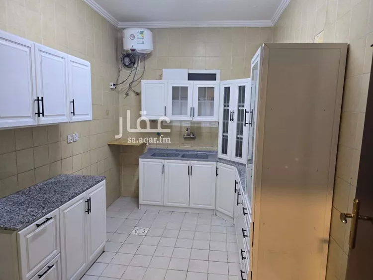 شقة للإيجار في شارع ابي بن معاذ الانصاري, حي الربيع, مدينة الرياض, منطقة الرياض صورة 2
