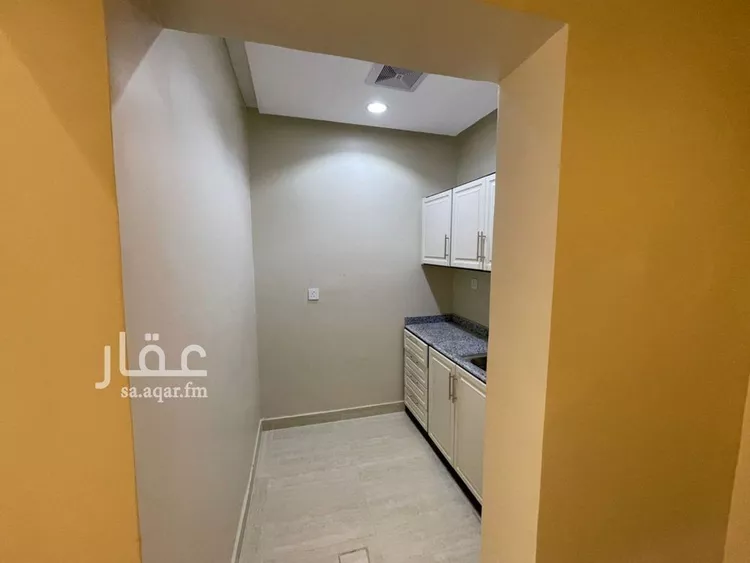 شقة للإيجار في شارع ابن صنعين, حي العليا, مدينة الرياض, منطقة الرياض صورة 4