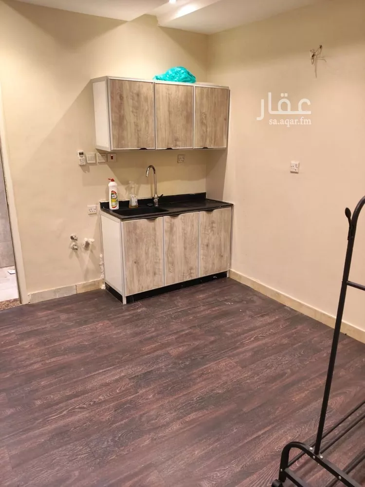 شقة للإيجار في شارع رقم 246, حي الياسمين, مدينة الرياض, منطقة الرياض 1 صورة