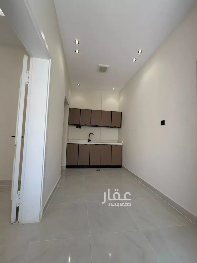 شقة للإيجار في شارع سفيان بن المهاب, حي الملك فيصل, مدينة الرياض, منطقة الرياض