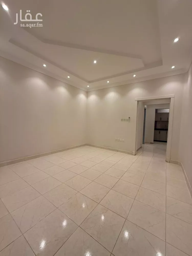 شقة للإيجار في شارع سليمان بن محمود, حي إشبيلية, مدينة الرياض, منطقة الرياض 18