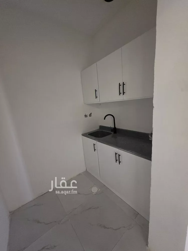 شقة للإيجار في شارع ابي الفضل الهمذاني, حي الملك سلمان, مدينة الرياض, منطقة الرياض صورة 2