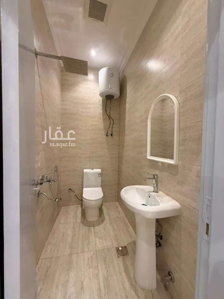 شقة للإيجار في شارع سليمان بن محمود, حي إشبيلية, مدينة الرياض, منطقة الرياض 23