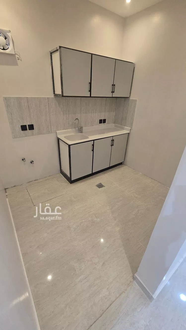 شقة للإيجار في شارع جبل مركوز, حي الربوة, مدينة الرياض, منطقة الرياض صورة 5