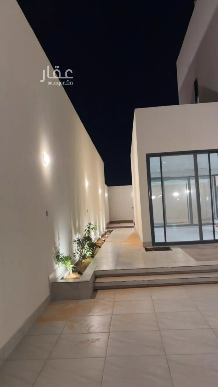فيلا للبيع في شارع القاع البارد 14, حي القاع البارد, مدينة بريده, منطقة القصيم صورة 4