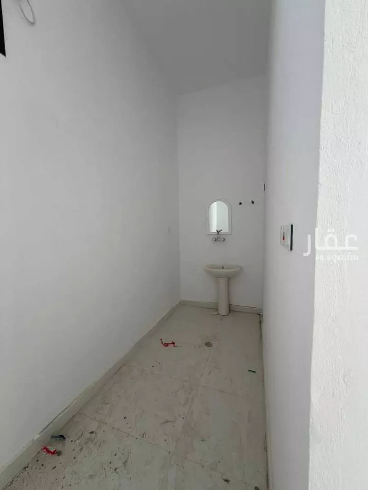 محل للإيجار في شارع طريق الملك فهد غرب, حي حى التعاون, مدينة عين بن فهيد, منطقة القصيم صورة 4