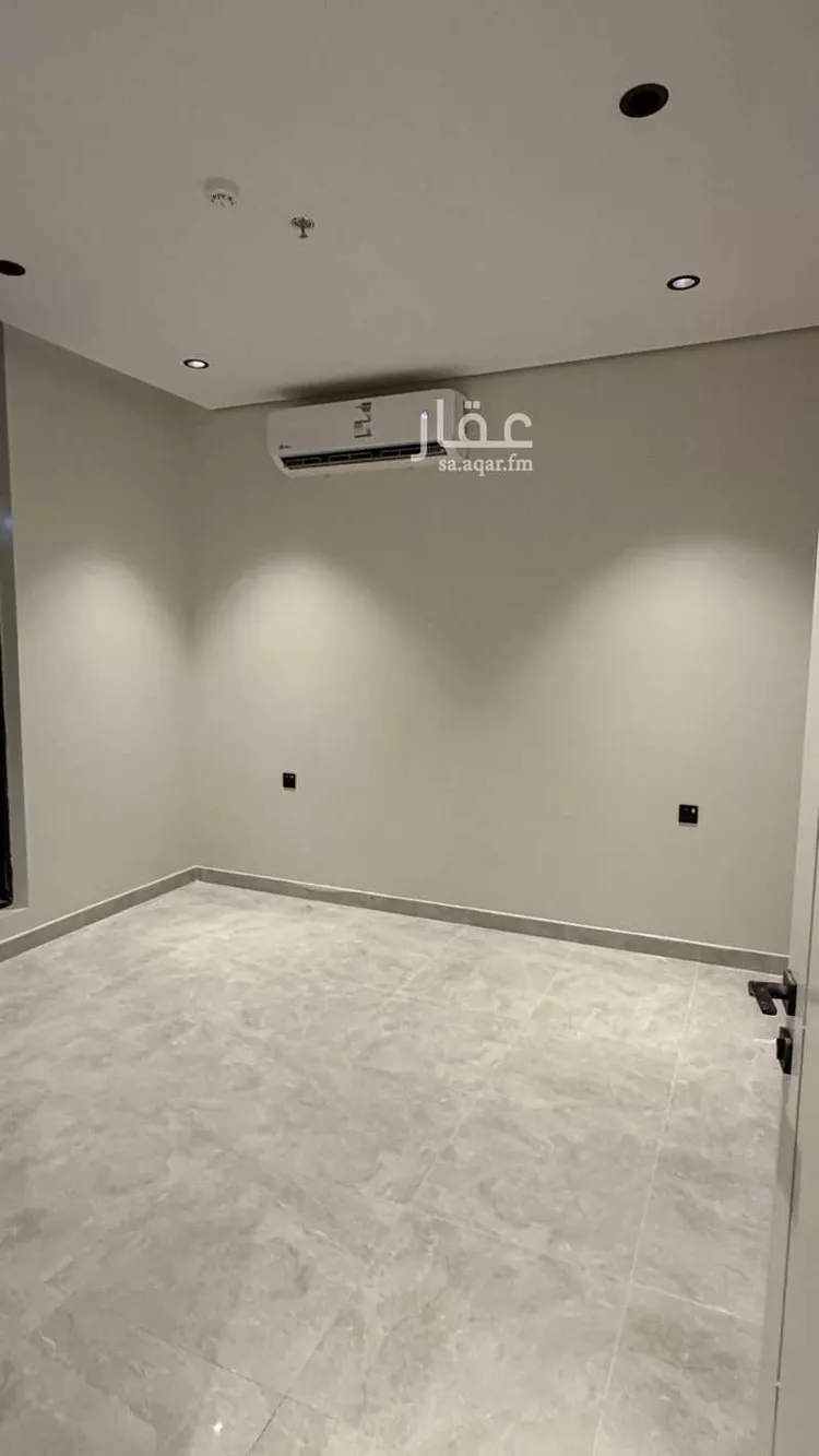 شقة للإيجار في شارع 28182338, حي الحمراء, مدينة الخبر, المنطقة الشرقية 7