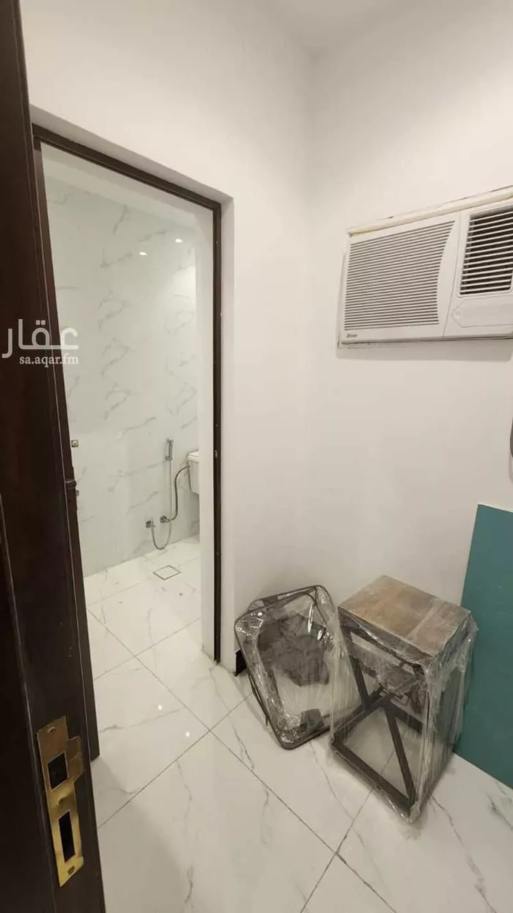 شقة للإيجار في شارع البهائي, حي الصفاء, مدينة جدة, منطقة مكة المكرمة صورة 3