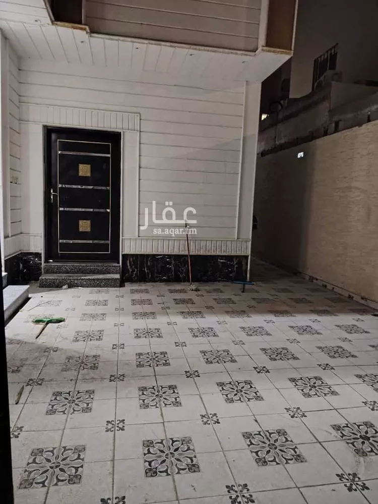 فيلا للإيجار في شارع إبراهيم المروزي, حي بدر, مدينة الرياض, منطقة الرياض صورة 2