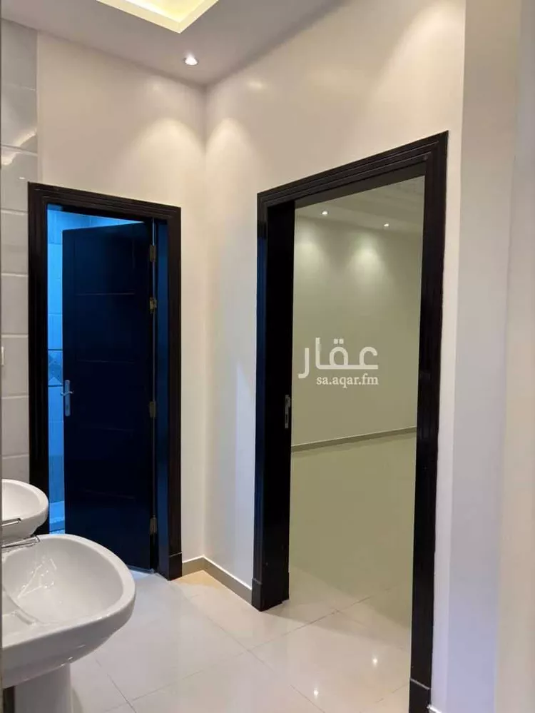 شقة للإيجار في شارع عبدالكريم الديناري, حي العريجاء الغربي, مدينة الرياض, منطقة الرياض صورة 4