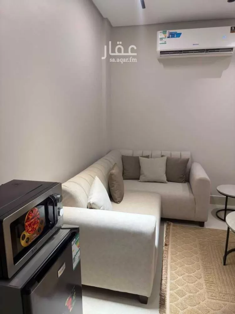 شقة للإيجار في شارع المراح, حي الحمراء, مدينة الخبر, المنطقة الشرقية 6