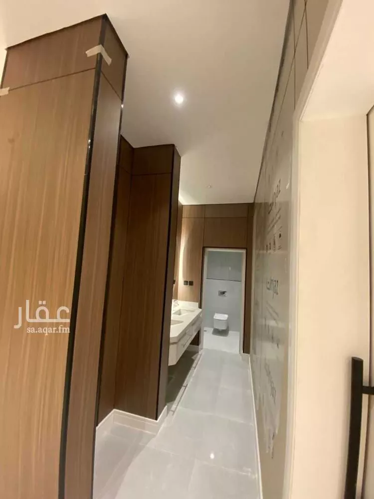 فيلا للبيع في شارع وهب بن عمير, حي الشفاء, مدينة الخبر, المنطقة الشرقية صورة 4