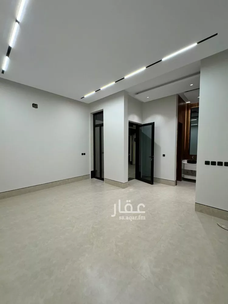 فيلا للبيع في شارع ربيعة بن عبدالله بن الهدير, حي العارض, مدينة الرياض, منطقة الرياض 8