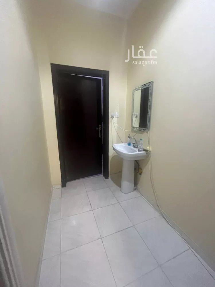 شقة للإيجار في شارع أبي طالب عبدالجبار, حي العوالي, مدينة الرياض, منطقة الرياض صورة 4