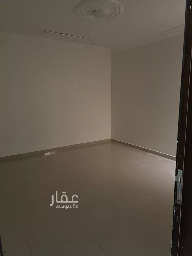 شقة للإيجار في شارع حيوة بن شريح, حي الزهرة, مدينة الرياض, منطقة الرياض