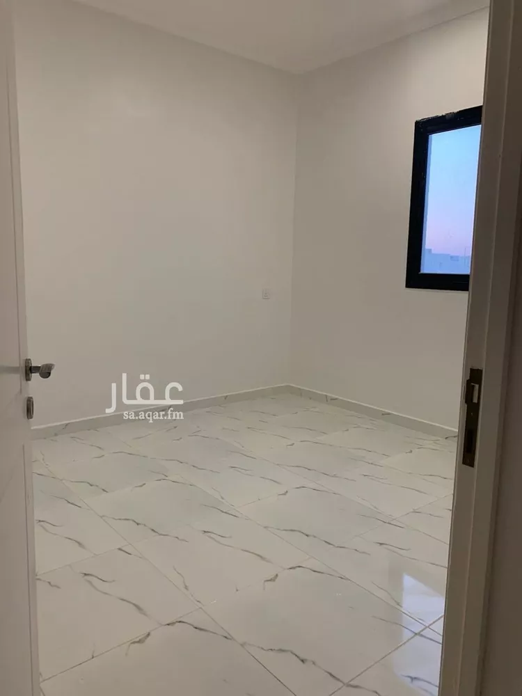 شقة للإيجار في شارع احمد الهواري, حي إشبيلية, مدينة الرياض, منطقة الرياض صورة 3