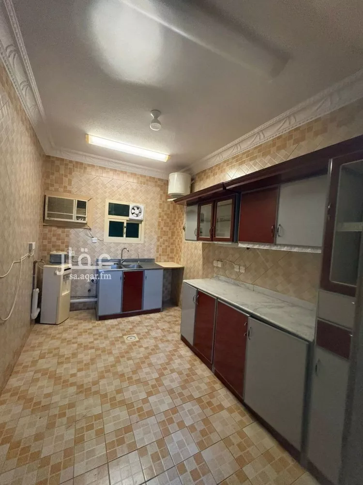 شقة للإيجار في شارع الزاجل, حي السعادة, مدينة الرياض, منطقة الرياض