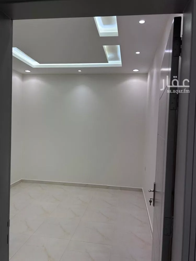 شقة للإيجار في شارع أحمد بن علي بن السمين, حي المهدية, مدينة الرياض, منطقة الرياض صورة 2