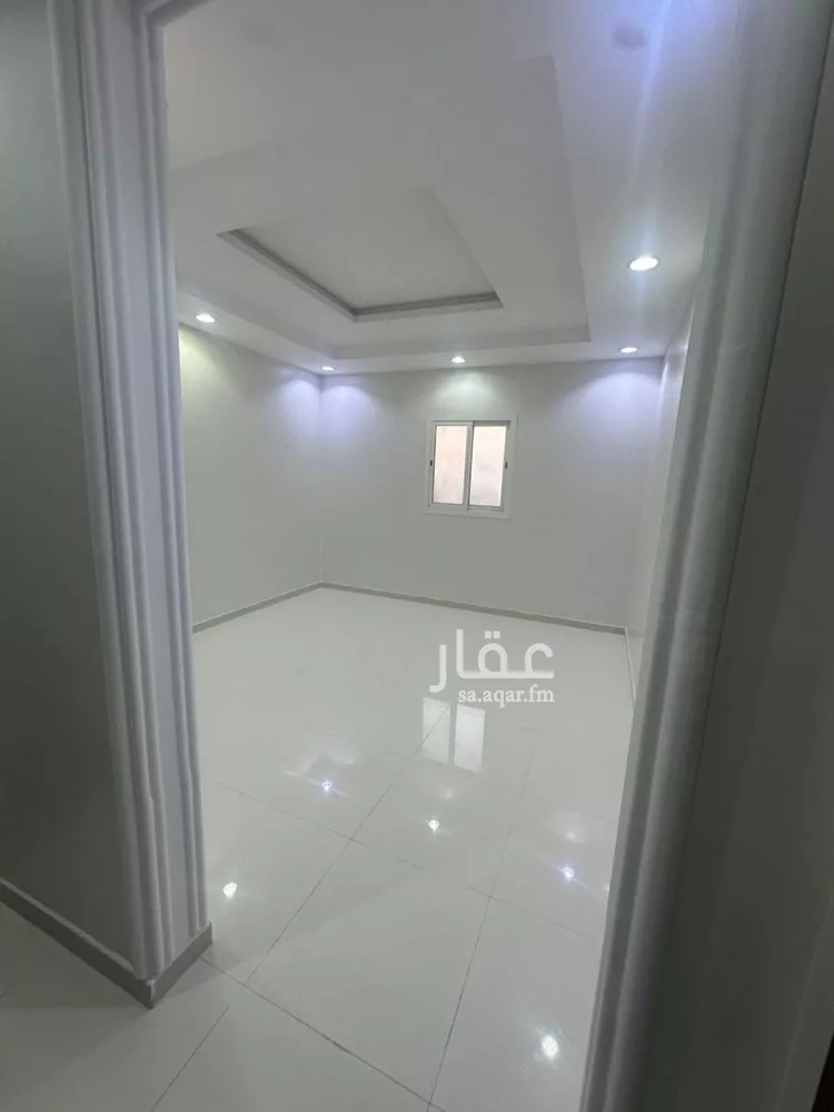 شقة للإيجار في شارع أحمد بن علي بن السمين, حي المهدية, مدينة الرياض, منطقة الرياض