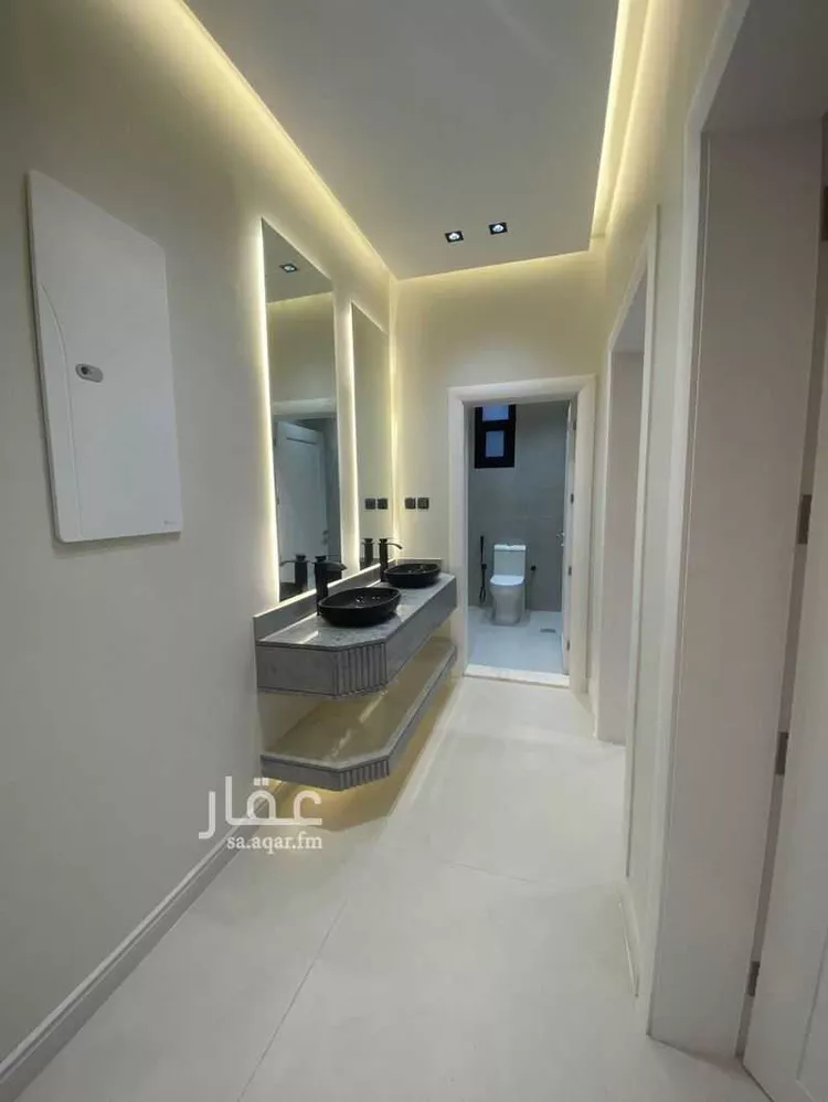 شقة للبيع في شارع عبيدالله ابن حفص ابن انس, حي شوران, مدينة المدينة المنورة, منطقة المدينة المنورة 8