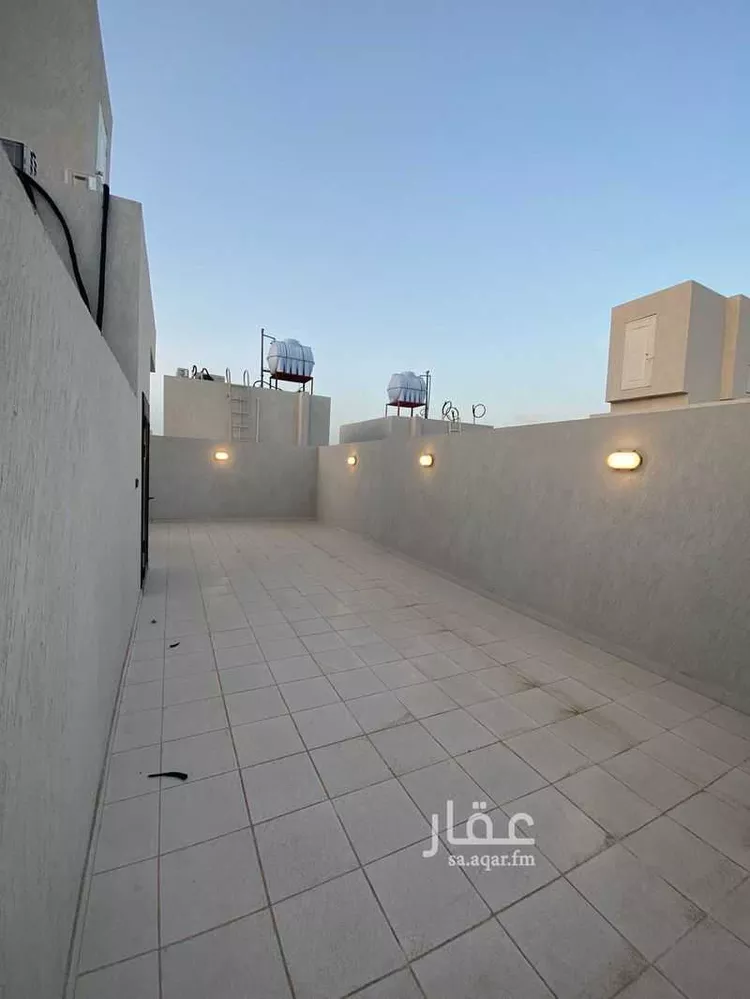 شقة للبيع في شارع عبيدالله ابن حفص ابن انس, حي شوران, مدينة المدينة المنورة, منطقة المدينة المنورة