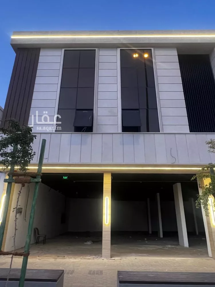 محل للإيجار في شارع ابن الطفيل, حي المرسلات, مدينة الرياض, منطقة الرياض